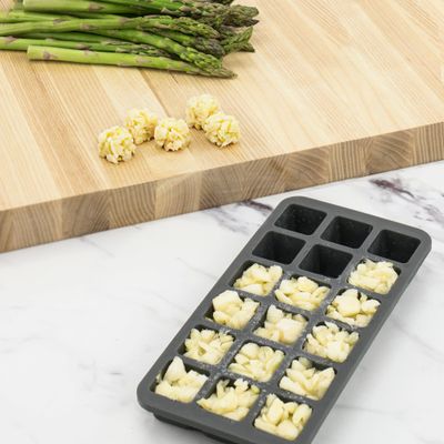 Freeze Tray Garlic Charcoal 006