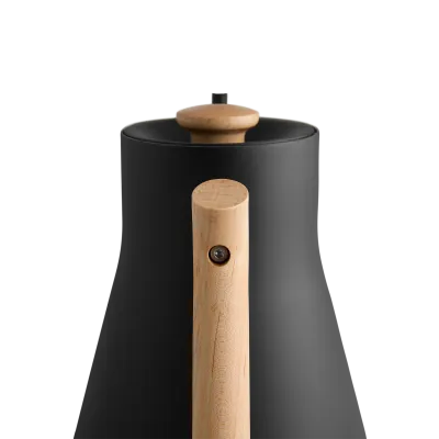 Kettle Electric .9L Pour Over Stagg EKG Matte Black/Maple 004