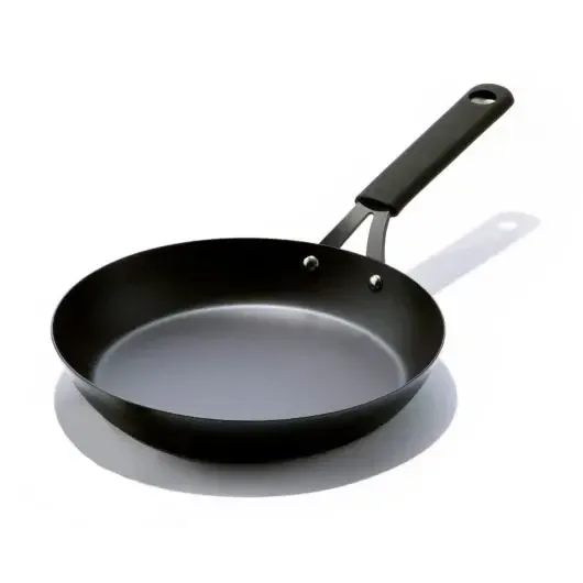 Fry Pan 10" Obsidian Carbon Steel w/Silicone Sleeve OXO 006