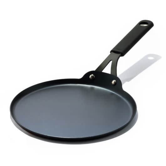 Crepe Pan 10" Obsidian Carbon Steel w/Silicone Sleeve 006