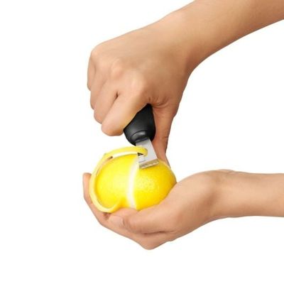 Citrus Zester w/Channel Knife OXO 006