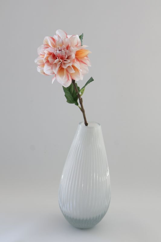High Quality Elegant Dahlia Real Touch