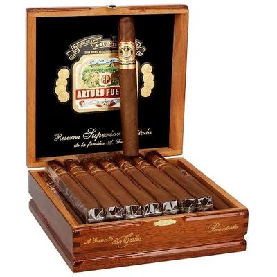 A Fuente Don Carlos Presidente