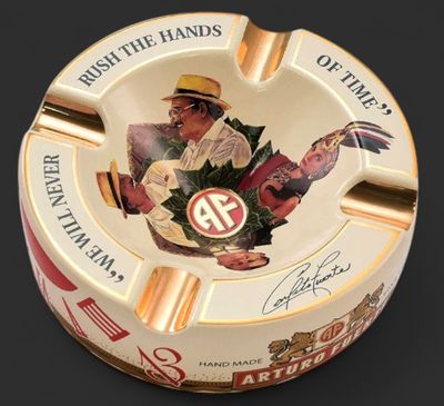 FFOX OXO ASHTRAY CREAM