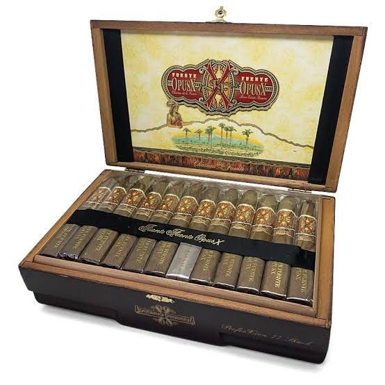 Opus X Perfecxion #77 Shark BOX 36
