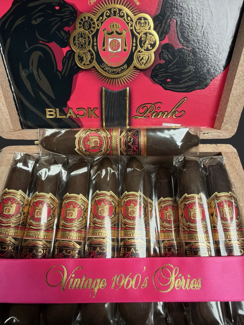 Rare BLACK Pink Fuente Work of Art Single