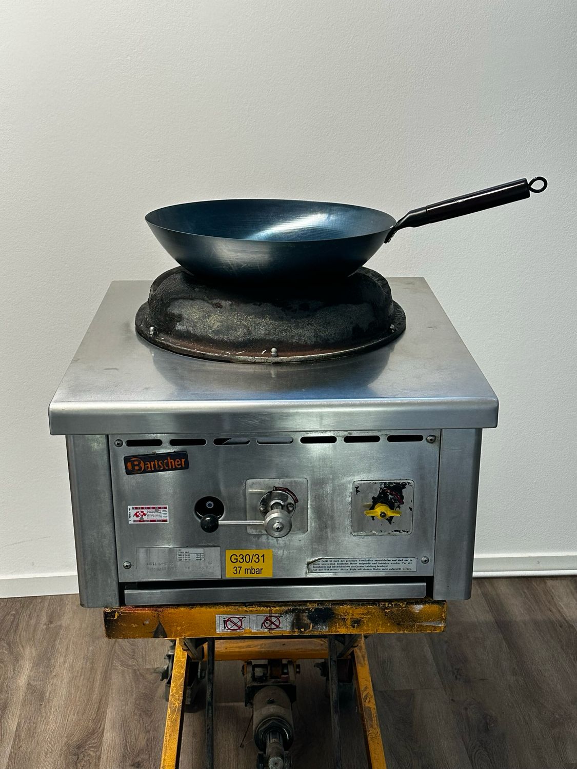 Wok zum Mieten einzeln. Wok zum Mieten einzeln.