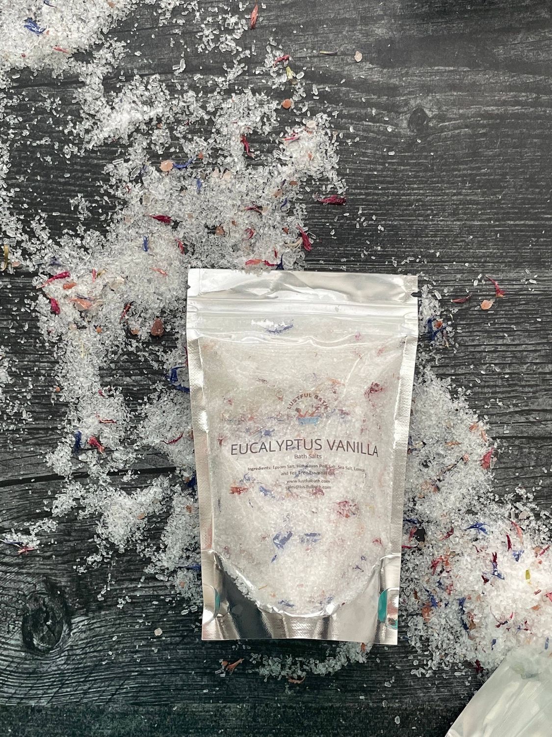 EUCALYPTUS VANILLA BATH SALT, Size: 5 oz