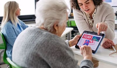 Empowering Communities Through News Literacy: Practical Strategies for Libraries