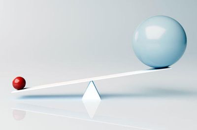 Managing Tensions Between Local Branch Identity and System-Wide Strategy