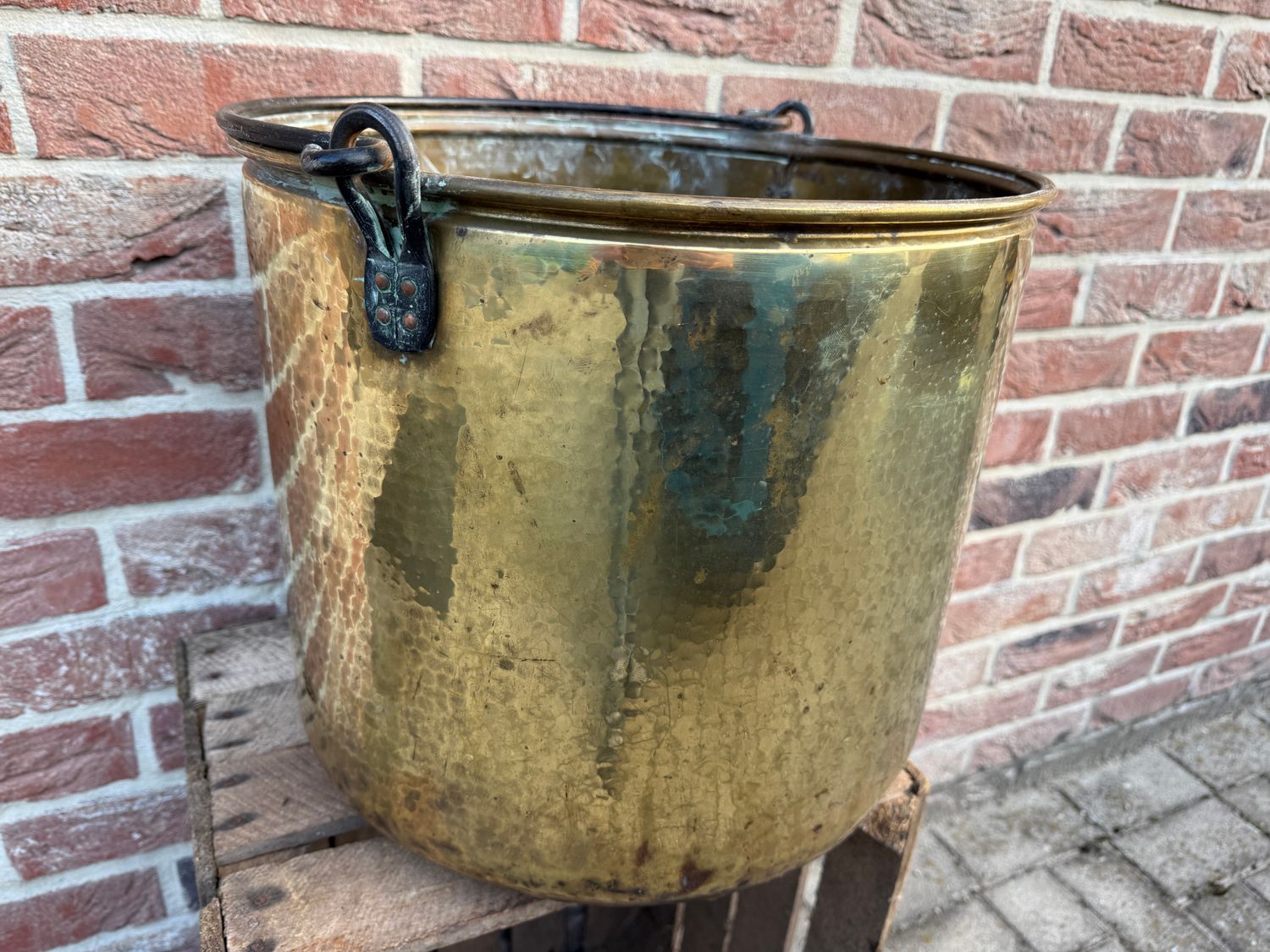 Antieke Messing/Koperen Ketel met IJzeren Hengsel