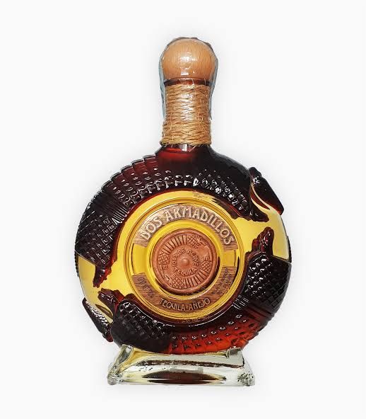 Dos Armadillos Tequila Anejo – 70 cl