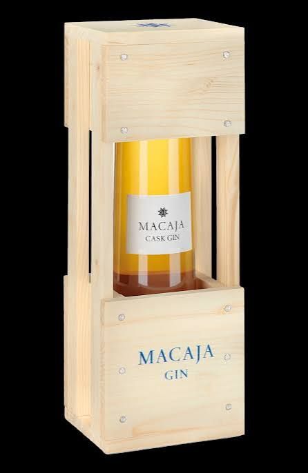 Macaja Cask Gin — Cassa in Legno — 50 cl