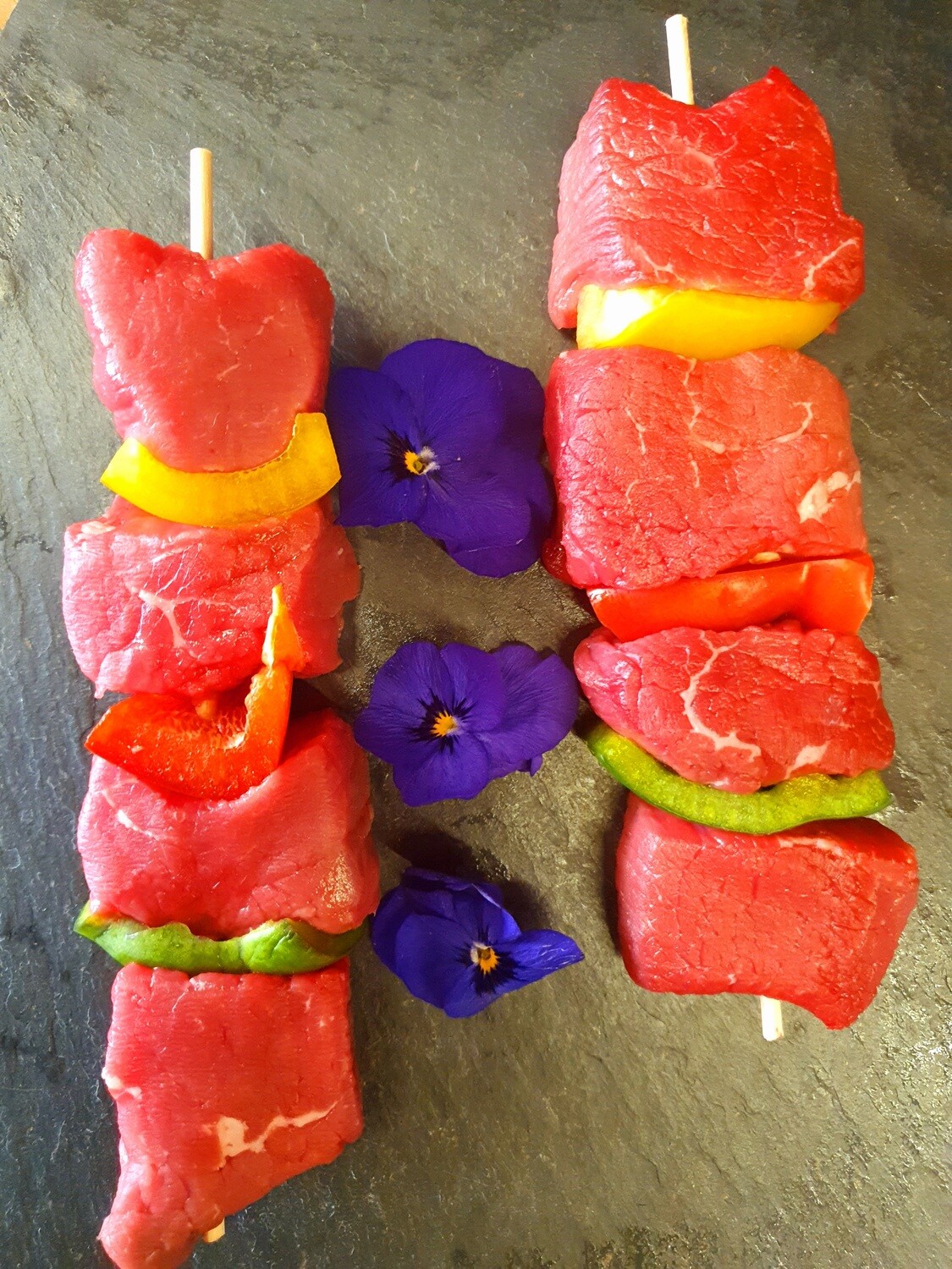 Beef and pepper skewer (about 180gr.) (Switzerland)