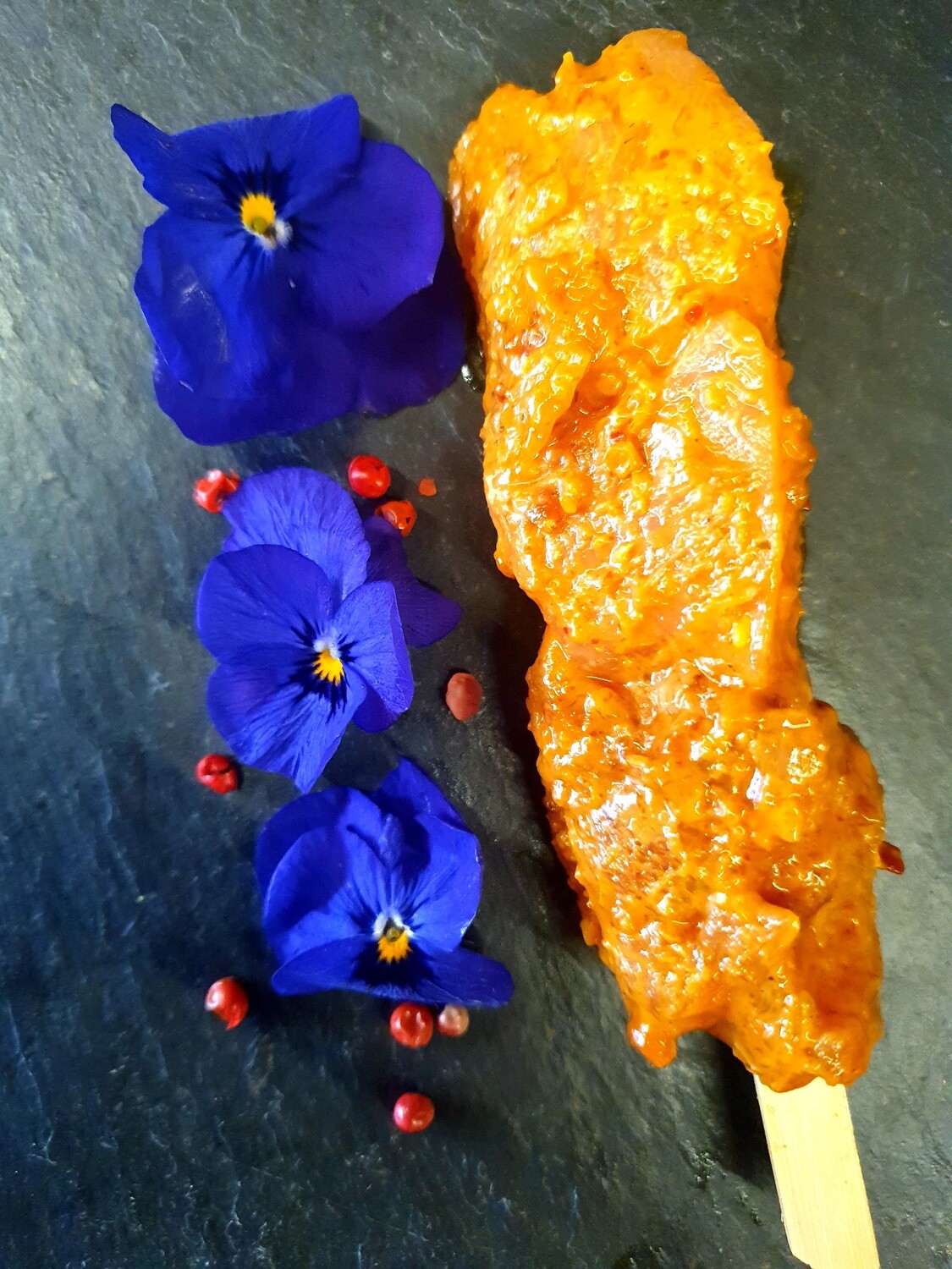 Chicken skewer with peanuts (approx. 100gr.) (Switzerland)