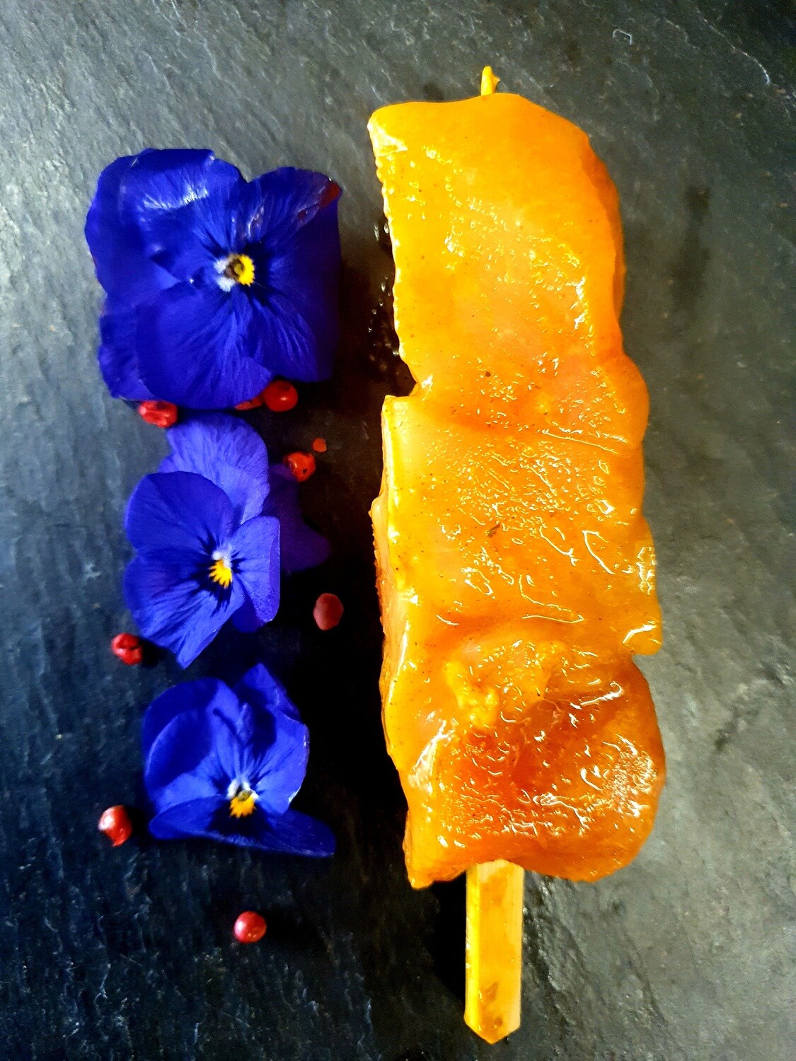 Yellow curry chicken skewer (approx. 100gr.) (Switzerland)
