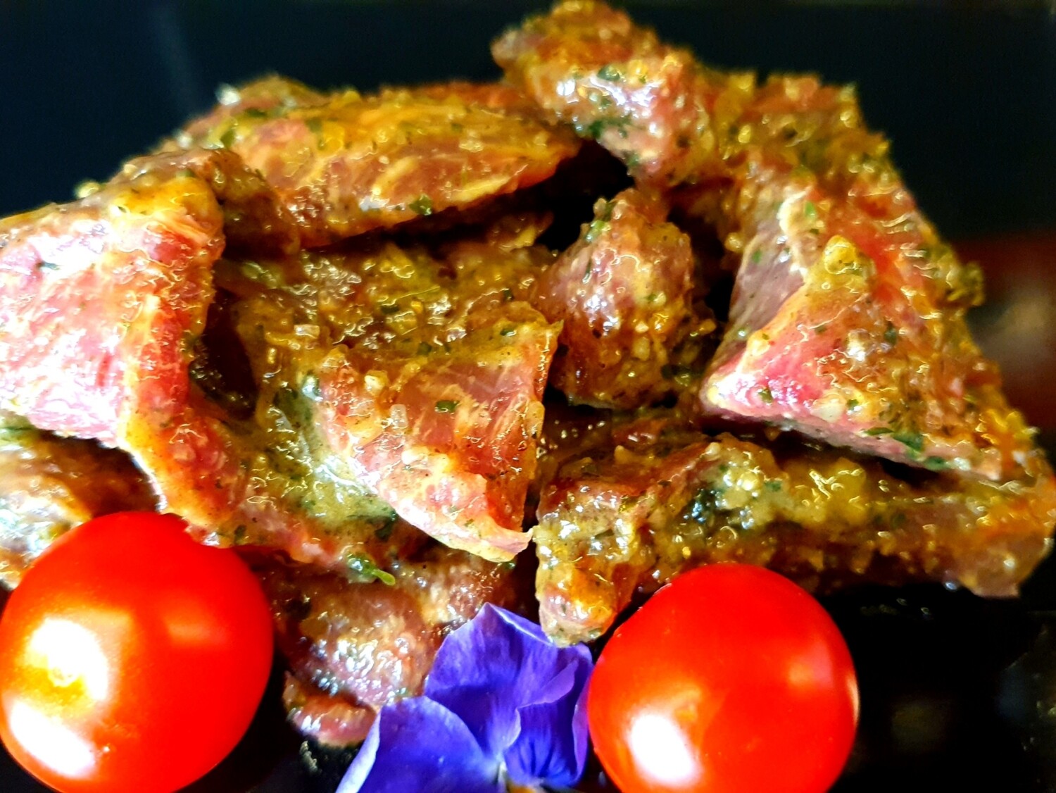 Sliced horse with garlic (Europe)