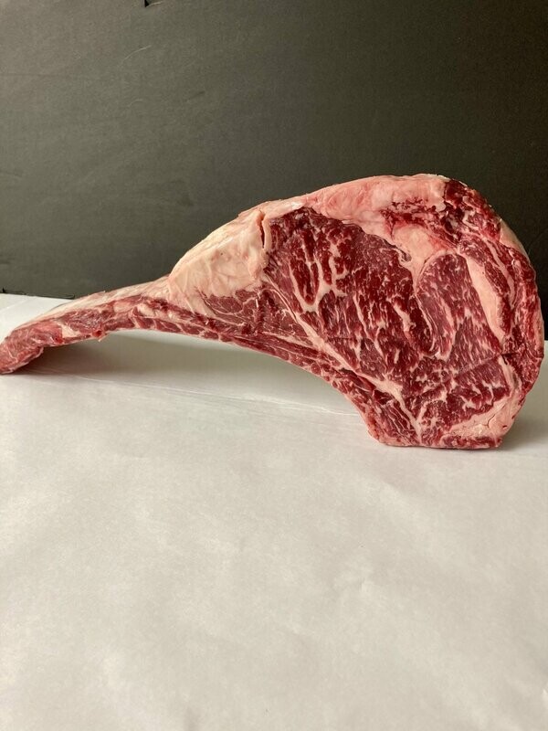 Kiwami Tomahawk Ribeye Kiwami Tomahawk Ribeye