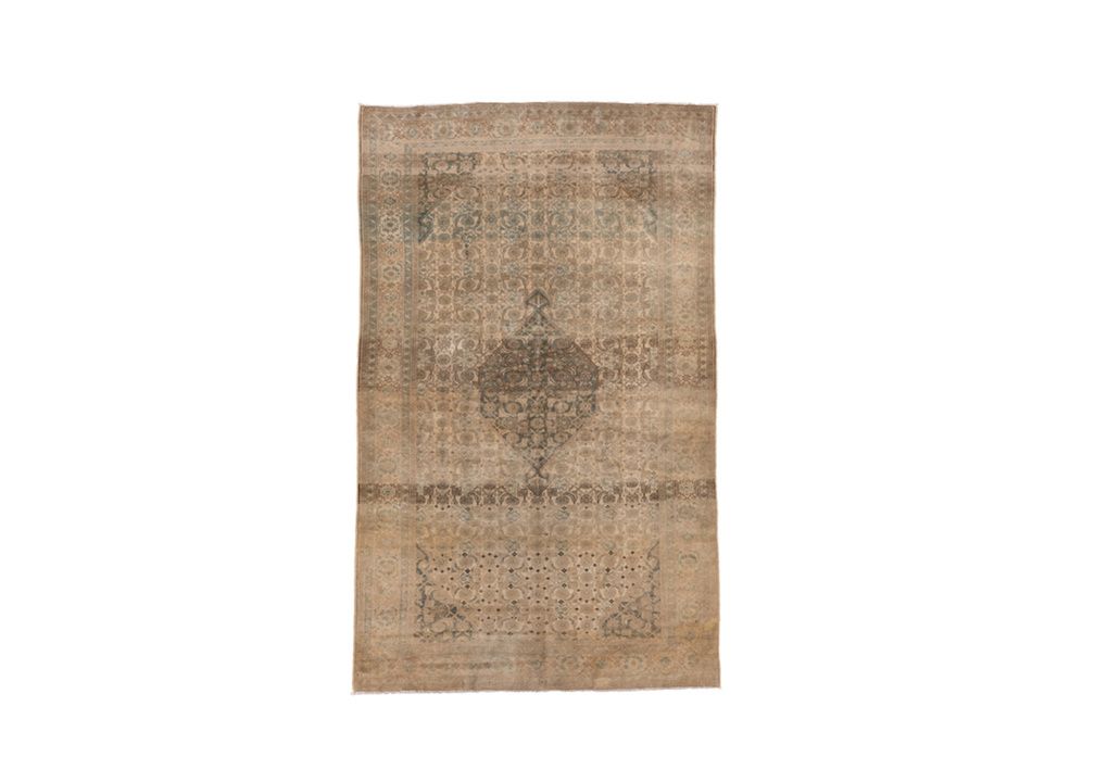 Sivas Design Rug, 8'8" x 5'1"
