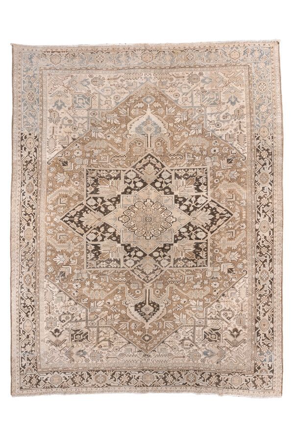 Heriz Design Rug, 10'3" x 13'1"