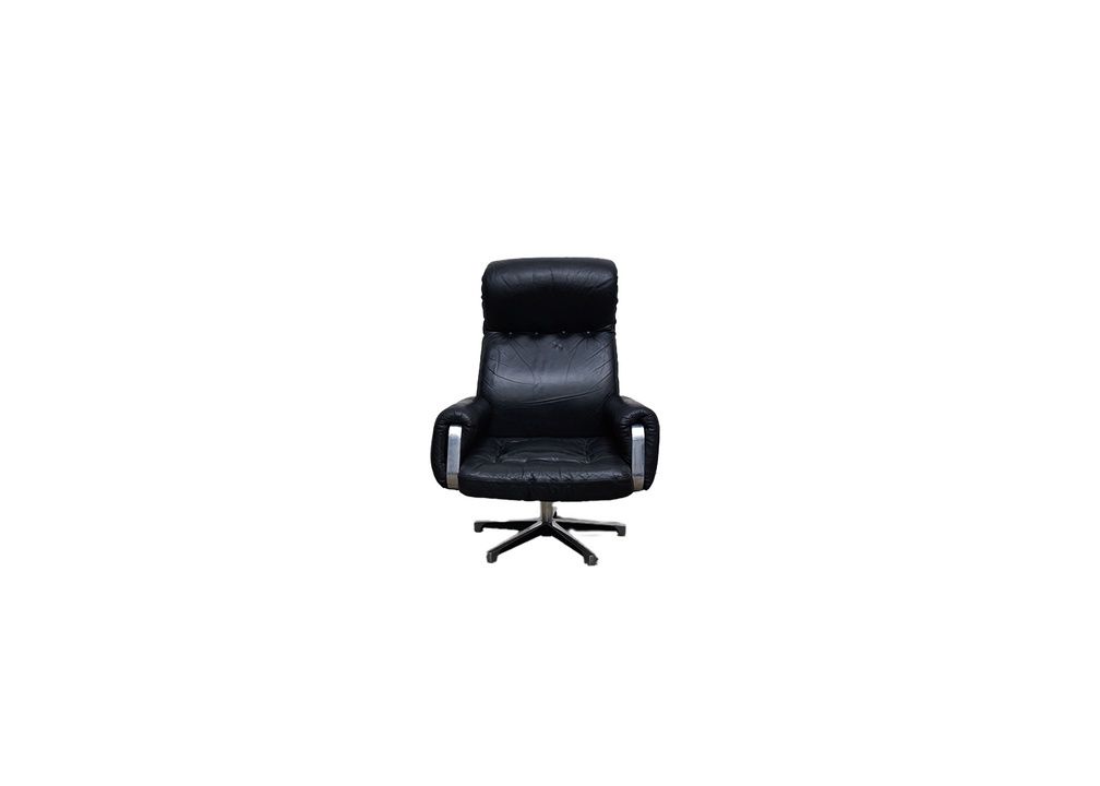 Mid Century Modern Swivel and Recliner Chair in Black Leather in the Style of Eric Sigfrid Persson, Sweden, c.1960's
