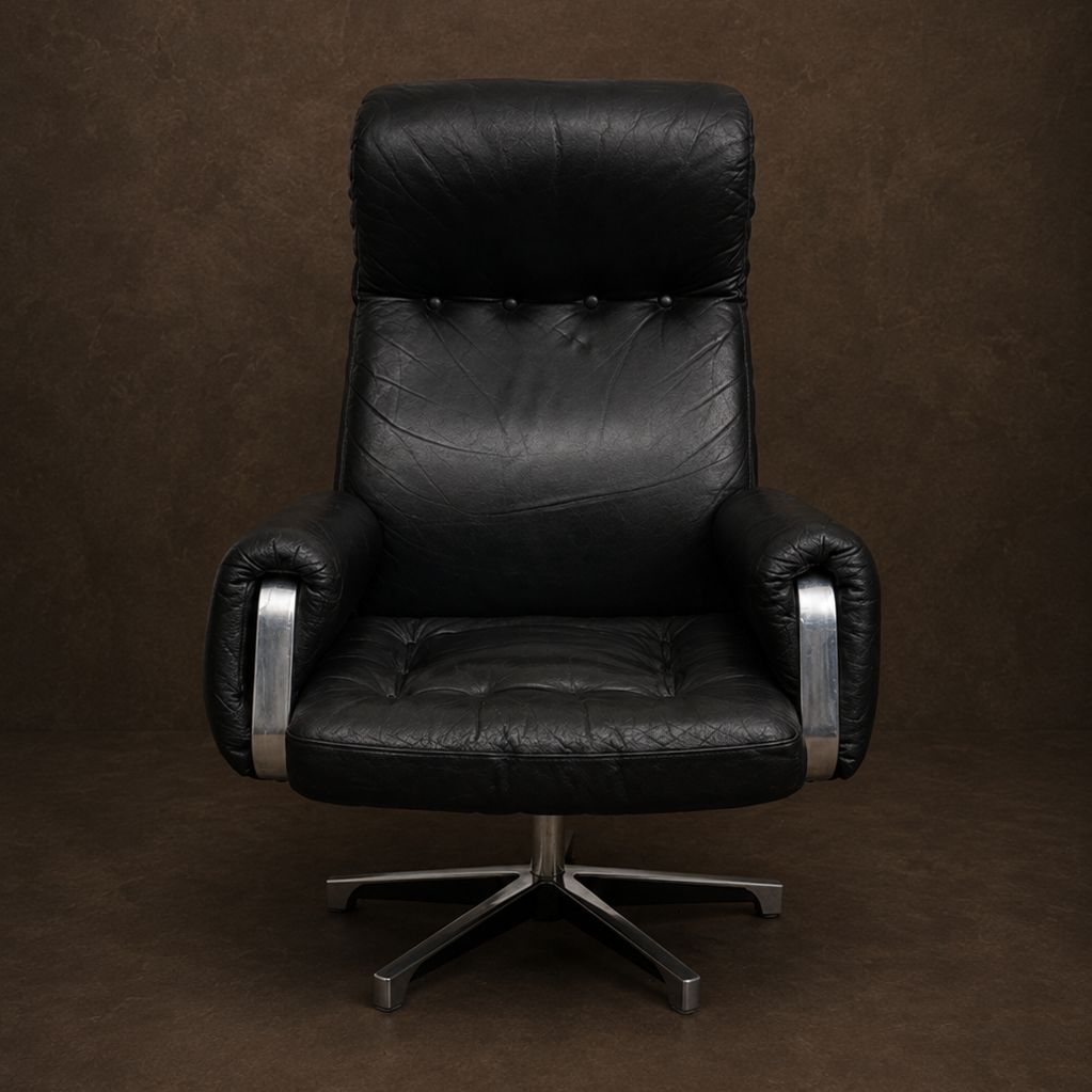 Mid Century Modern Swivel and Recliner Chair in Black Leather in the Style of Eric Sigfrid Persson, Sweden, c.1960's