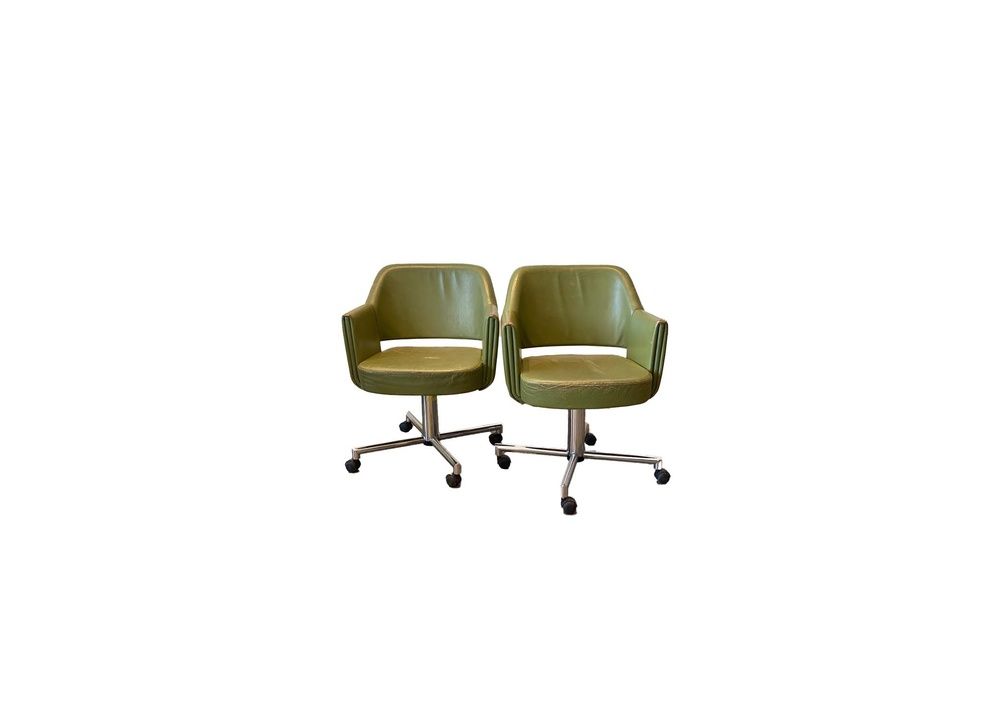 Green Leather Chair with Chrome Base from Deauville, France