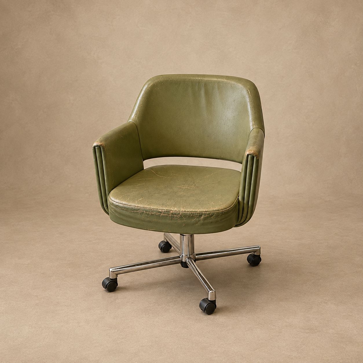 Green Leather Chair with Chrome Base from Deauville, France