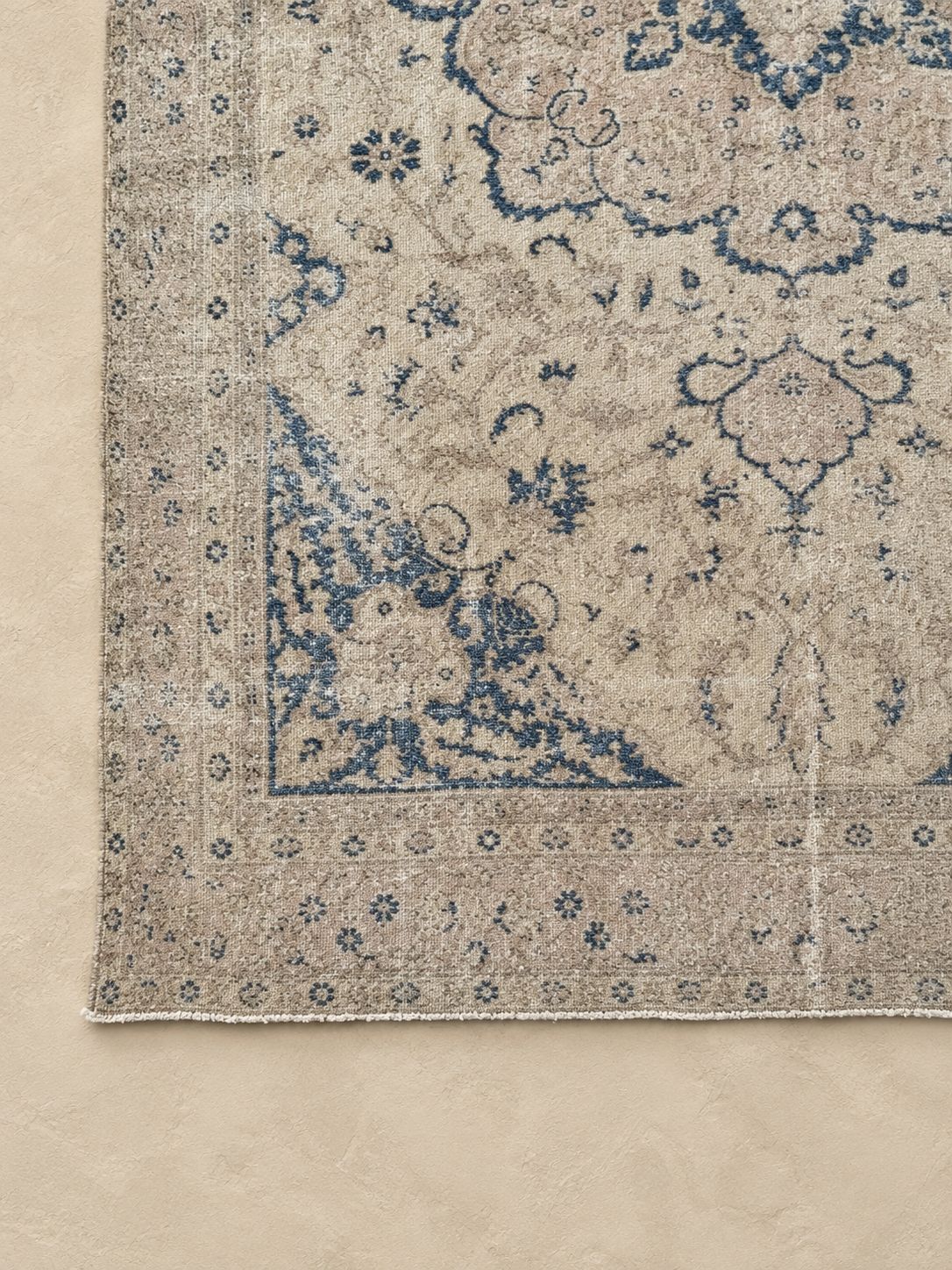 Turkish Vintage Rug, 6'3" x 9'8"