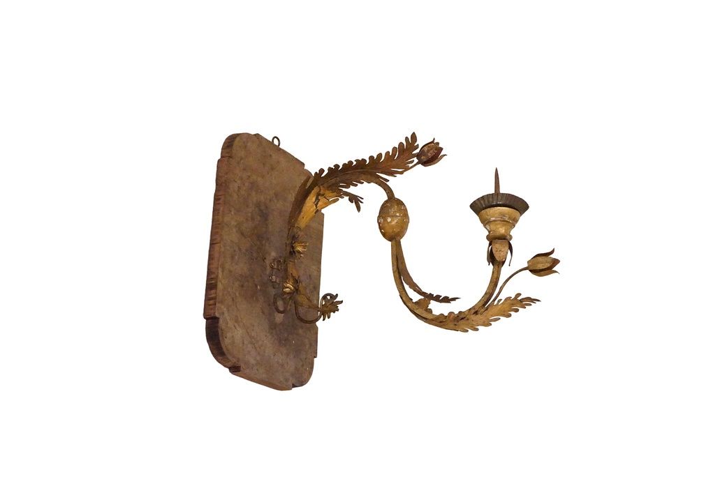 Italian Gilt Wood Wall Sconce