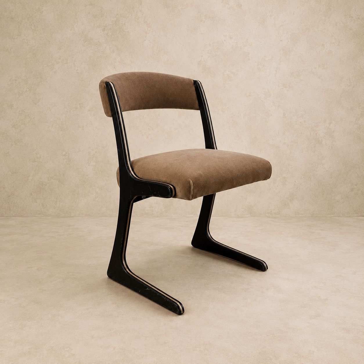 Baumann “Kangaroo”, Mid Century Dining Chair with Inlaid Stainless Steel and Black Lacquered Frame, Italian 1960's