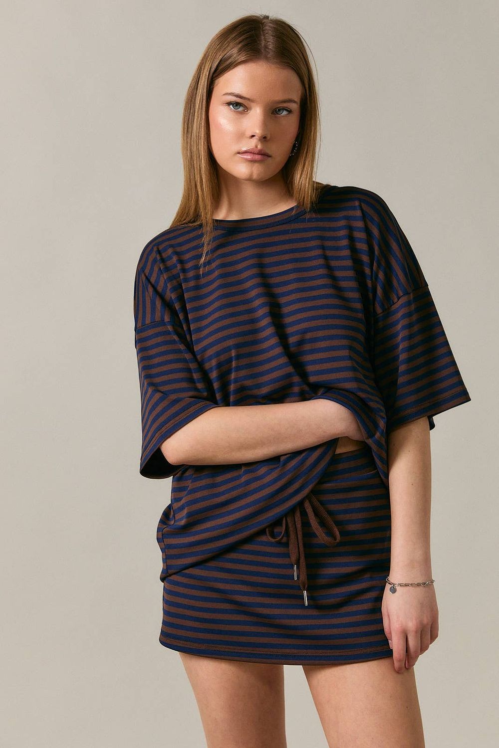 Round Neck Oversized Stripe T-Shirt, Size: L