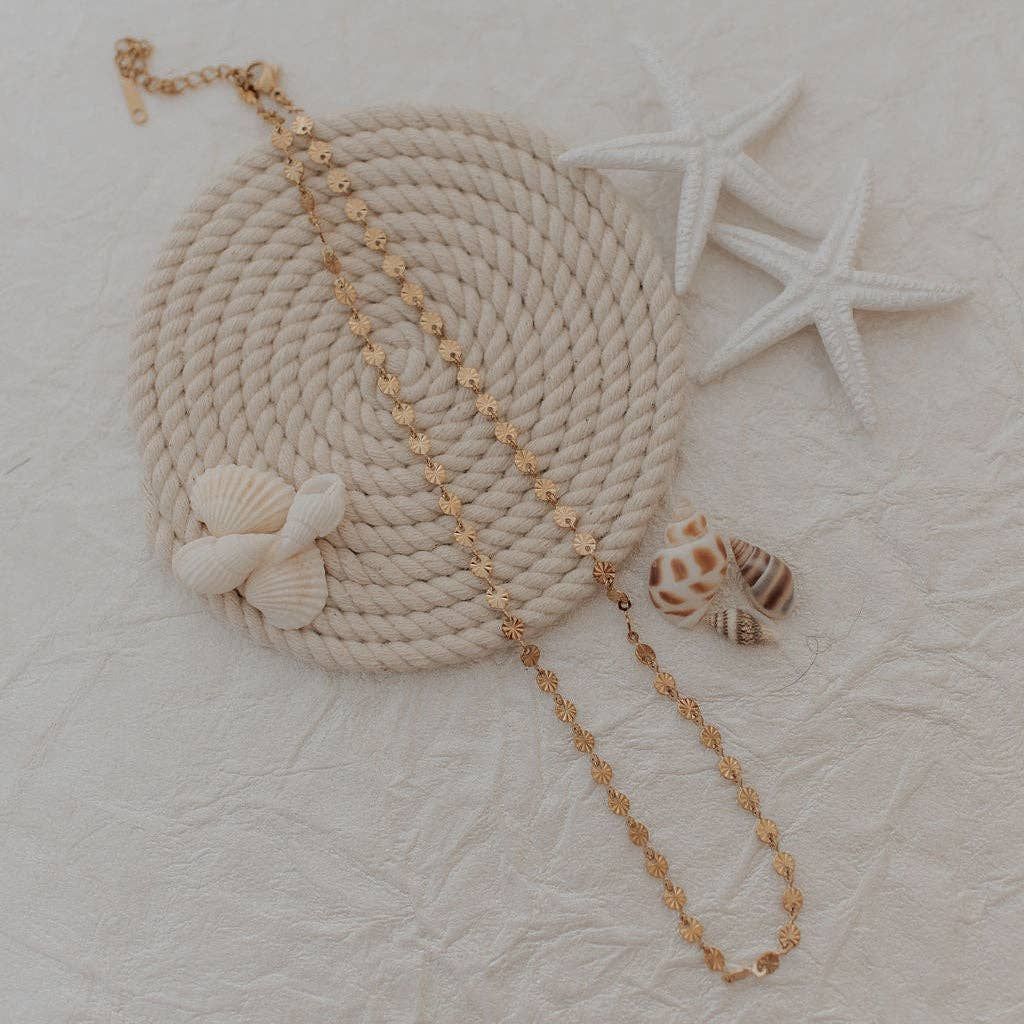 Cove Necklace