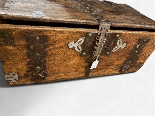 Antique Ornate Decorative Wood Box with Mixed Metal Accents – Brass, Copper &amp; Iron Hardware with Latch