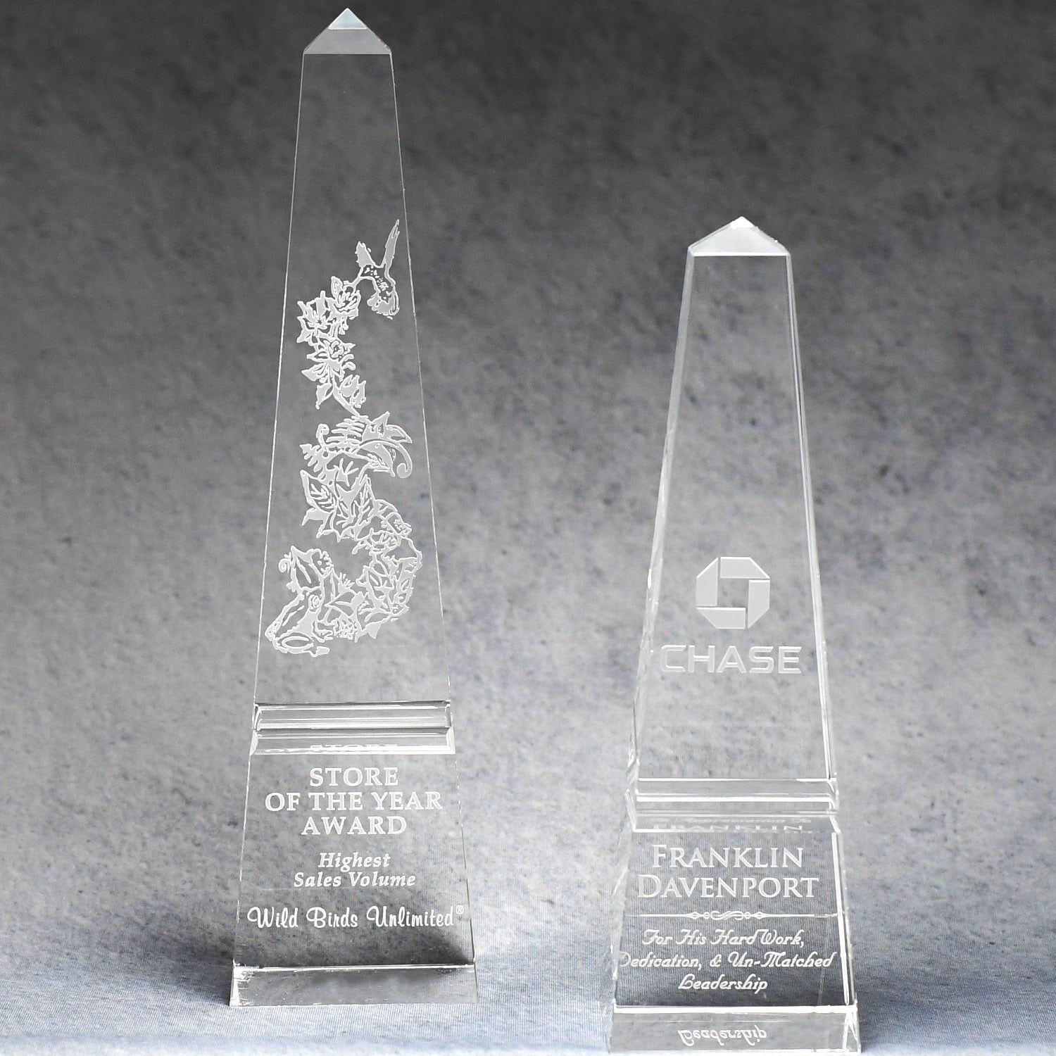 Optic Crystal Groove Obelisk Optic Crystal Groove Obelisk