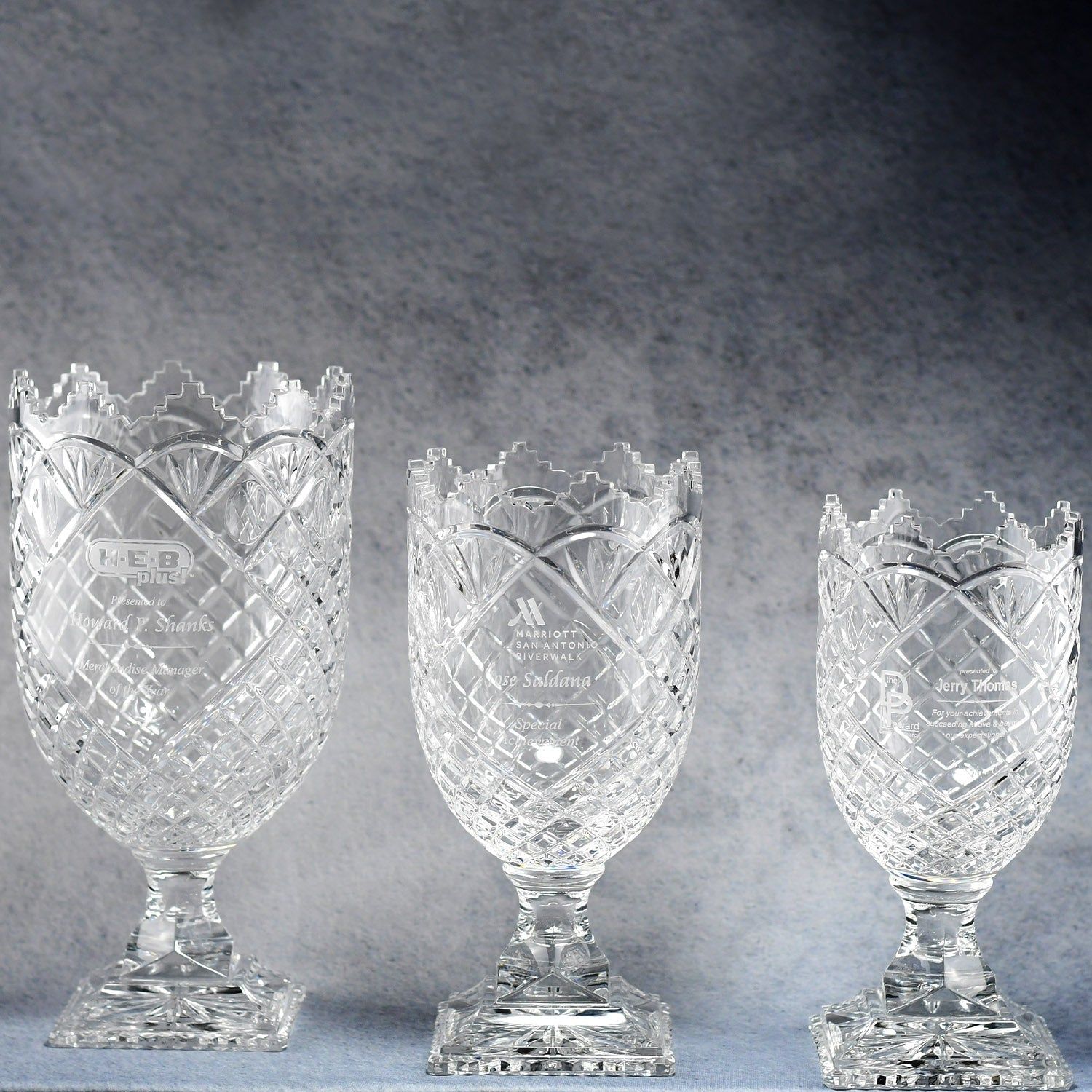 Crystal Cup With Scalloped Edge Crystal Cup With Scalloped Edge