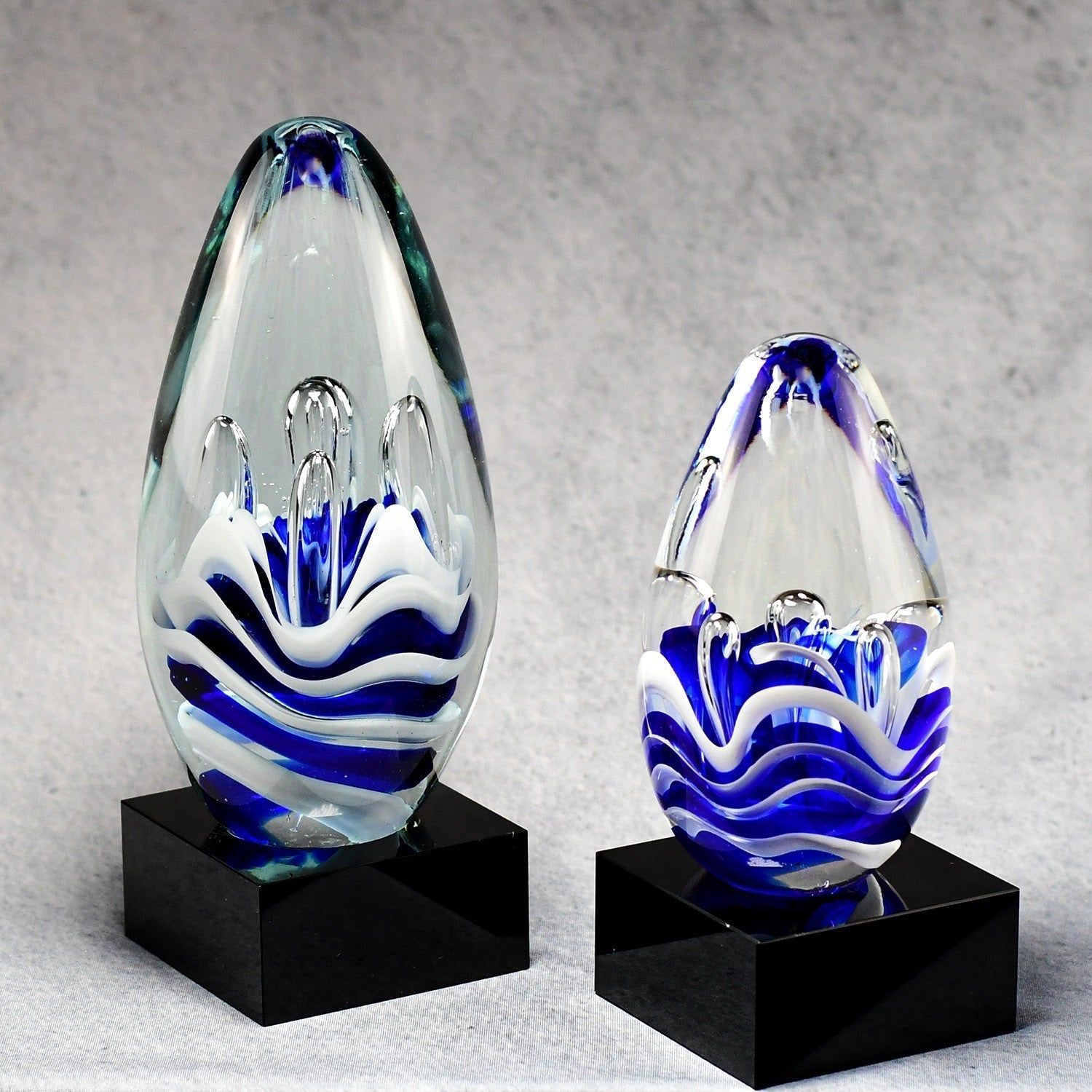 Blue And White Art Glass Egg Blue And White Art Glass Egg