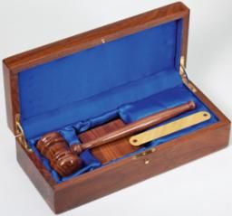 Walnut Piano Finish Gavel Gift Box Set Walnut Piano Finish Gavel Gift Box Set
