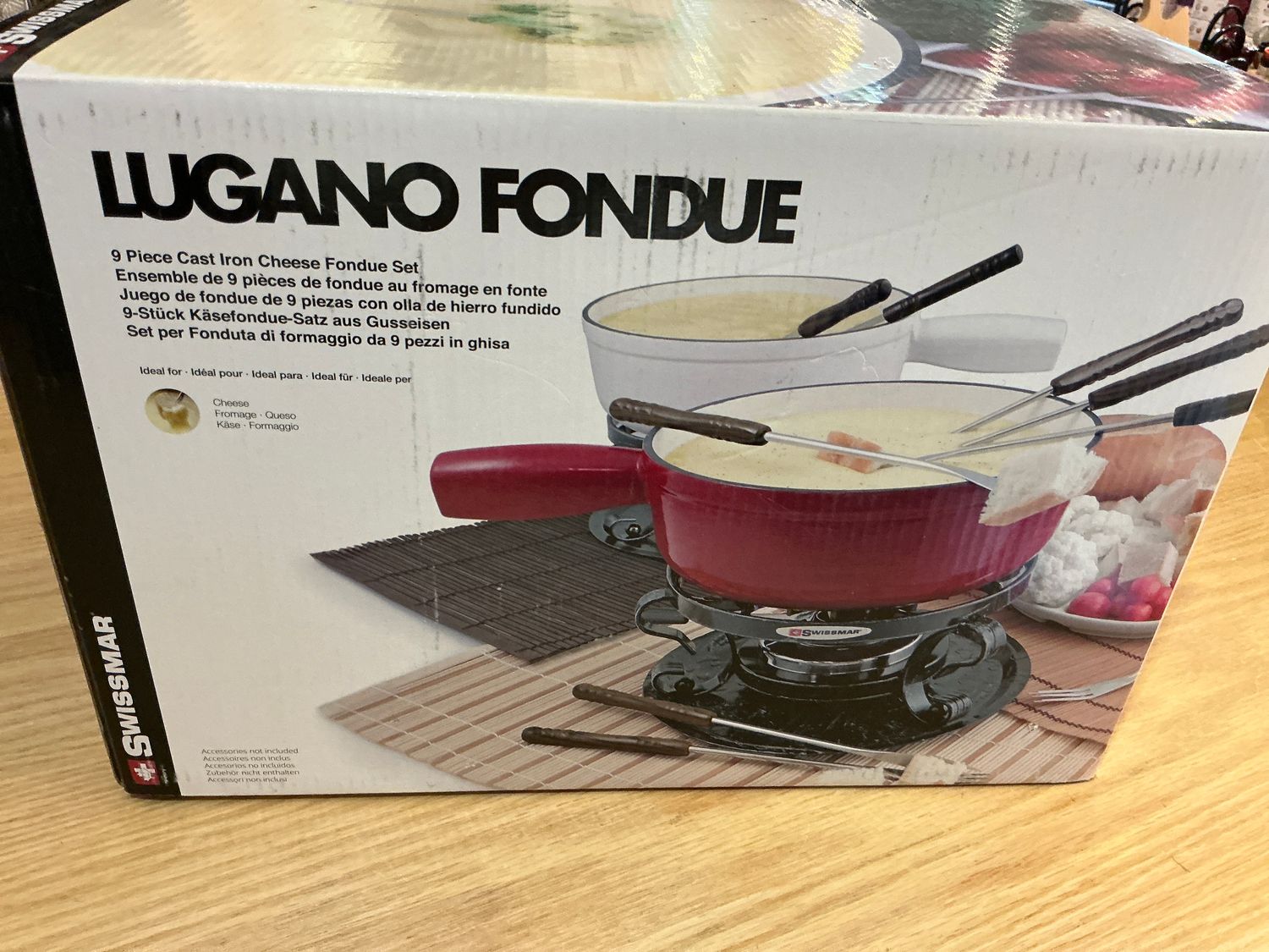 SWISSMAR LUGANO CAST IRON FONDUE (WHITE)