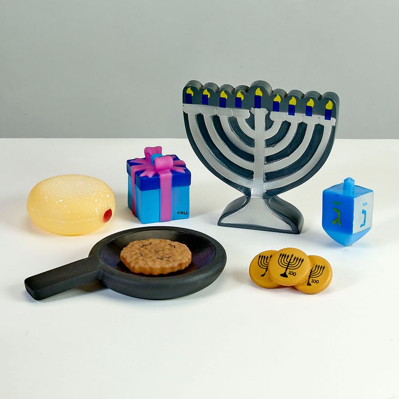 CHANUKAH PLAY SET, VINYL, 7 PCS, 9.5" x 11", COLOR BOX