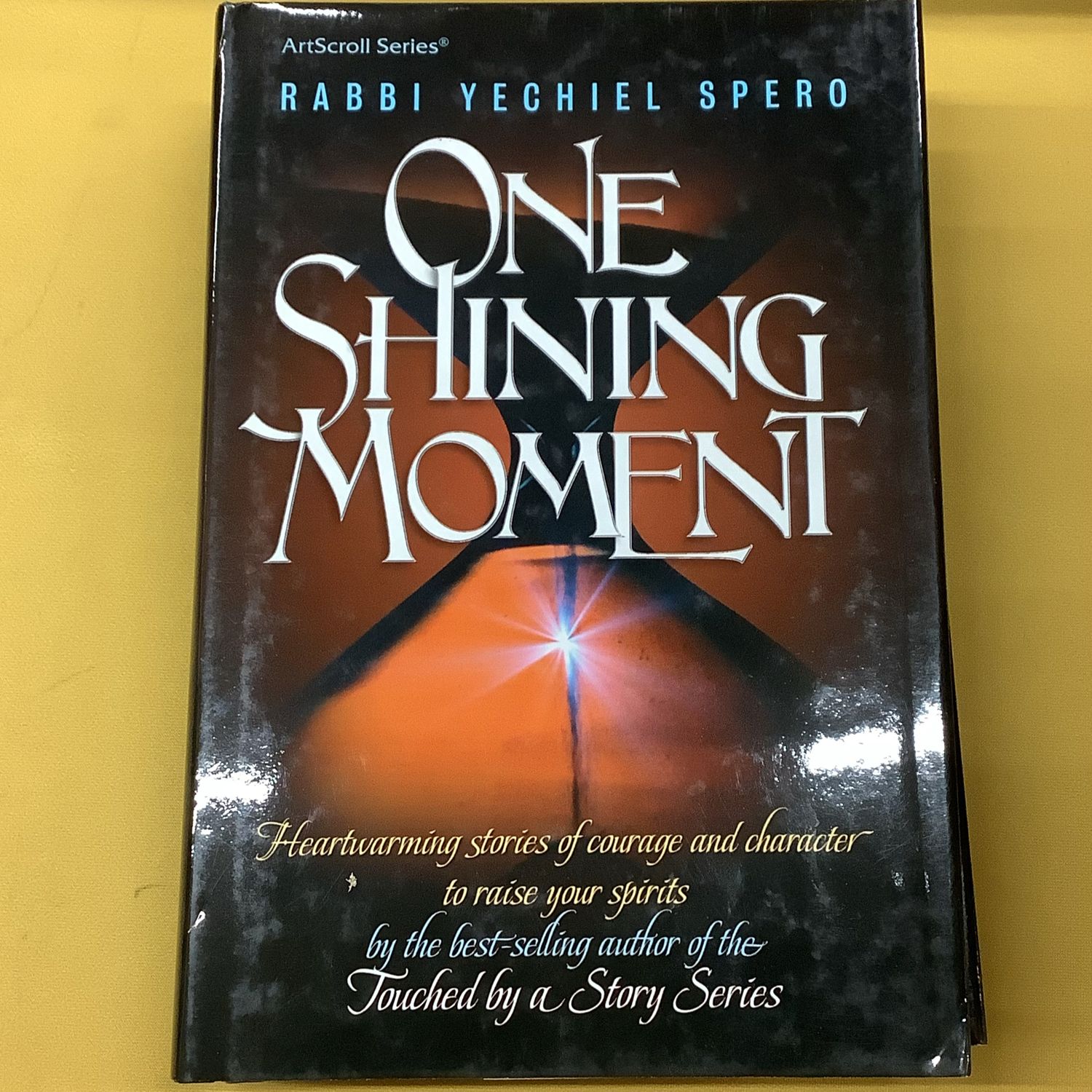 ONE SHINING MOMENT (H/C)