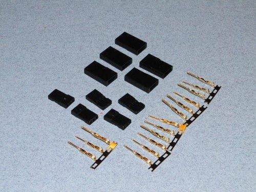 Futaba Socket Set (Gold Pins) 5Pcs