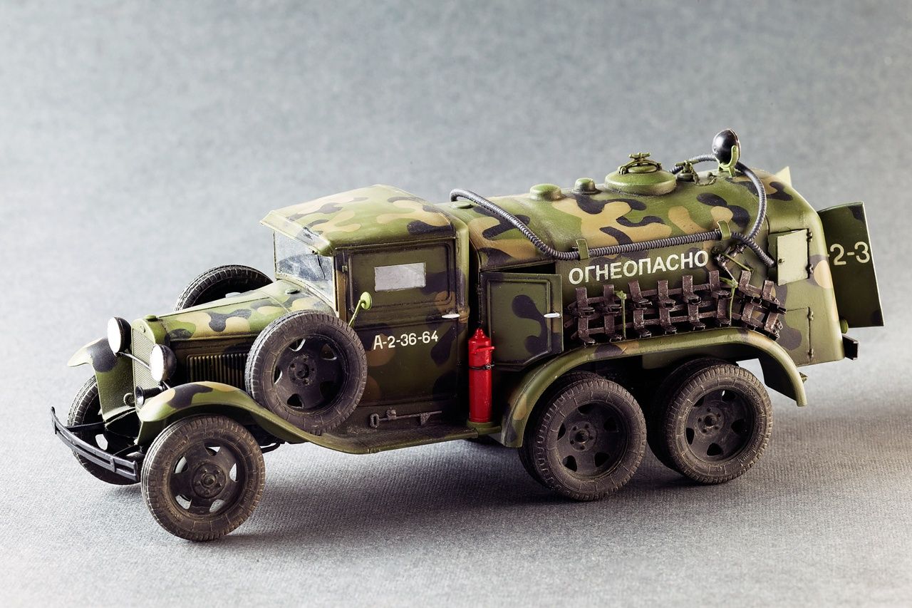 Military MiniArt 1/35 BZ-38 Refueller