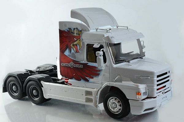 Cars, Bikes and Trucks Italeri 1/24 Scania T143H 6x2