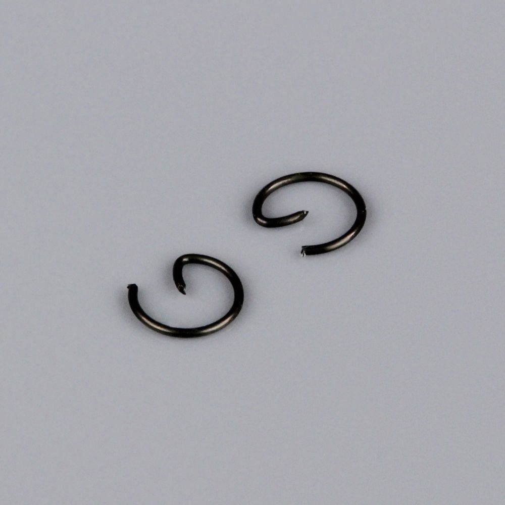 W004 Gudgeon Pin C-Clips (2pc)
