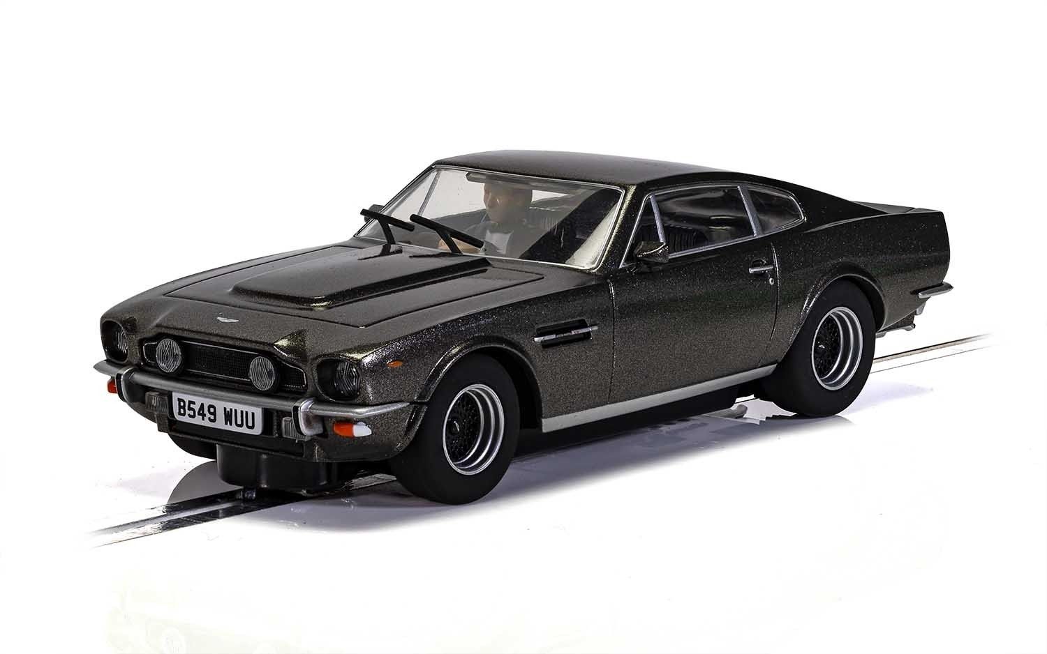 James Bond Aston Martin V8 "No Time To Die"