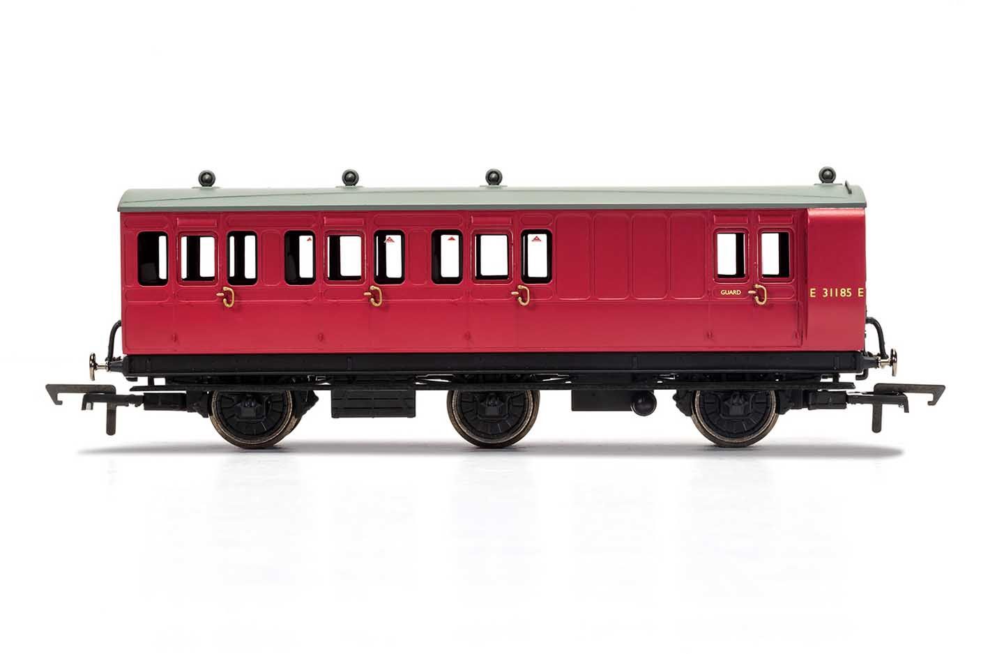 BR 6 Wheel Brake 3rd Class Coach No.E31185E