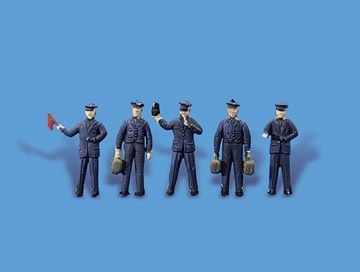 Station Staff 00 gauge