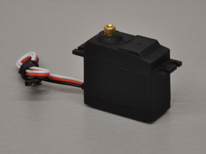 Standard 15kg Servo with Metal Gears (200mm lead)