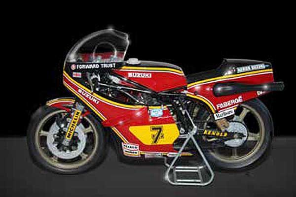 Cars, Bikes and Trucks Italeri 1/9 Suzuki RG 500 XR27 (Team Heron(Barry Sheene) 1978